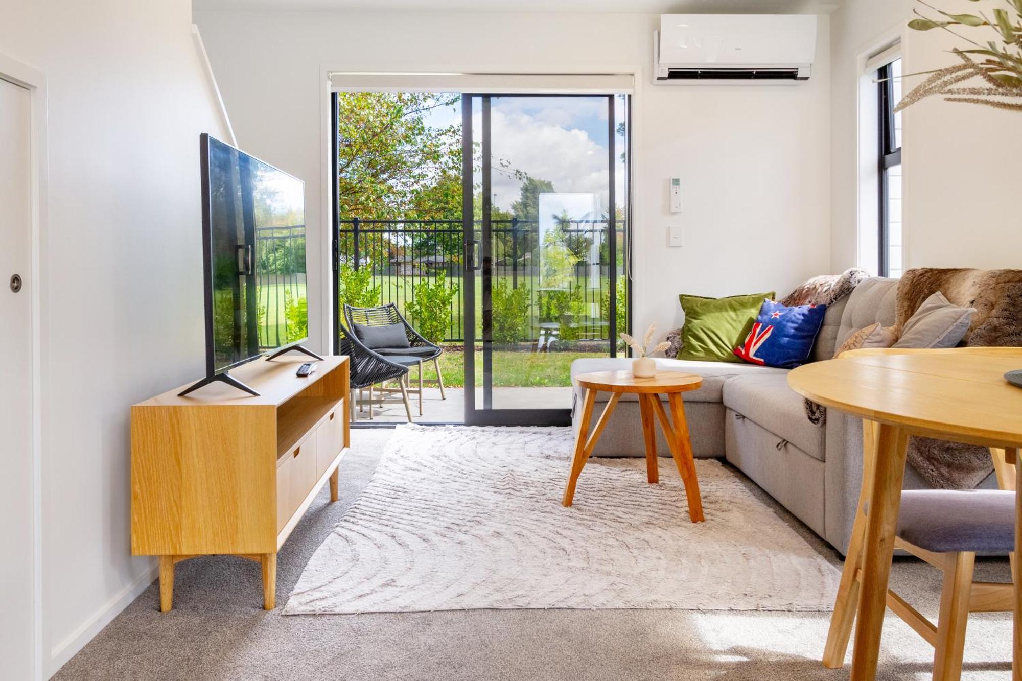 Escape At The Park: 1 Bed 1 Bath W/Carpark Leilighet Christchurch Eksteriør bilde