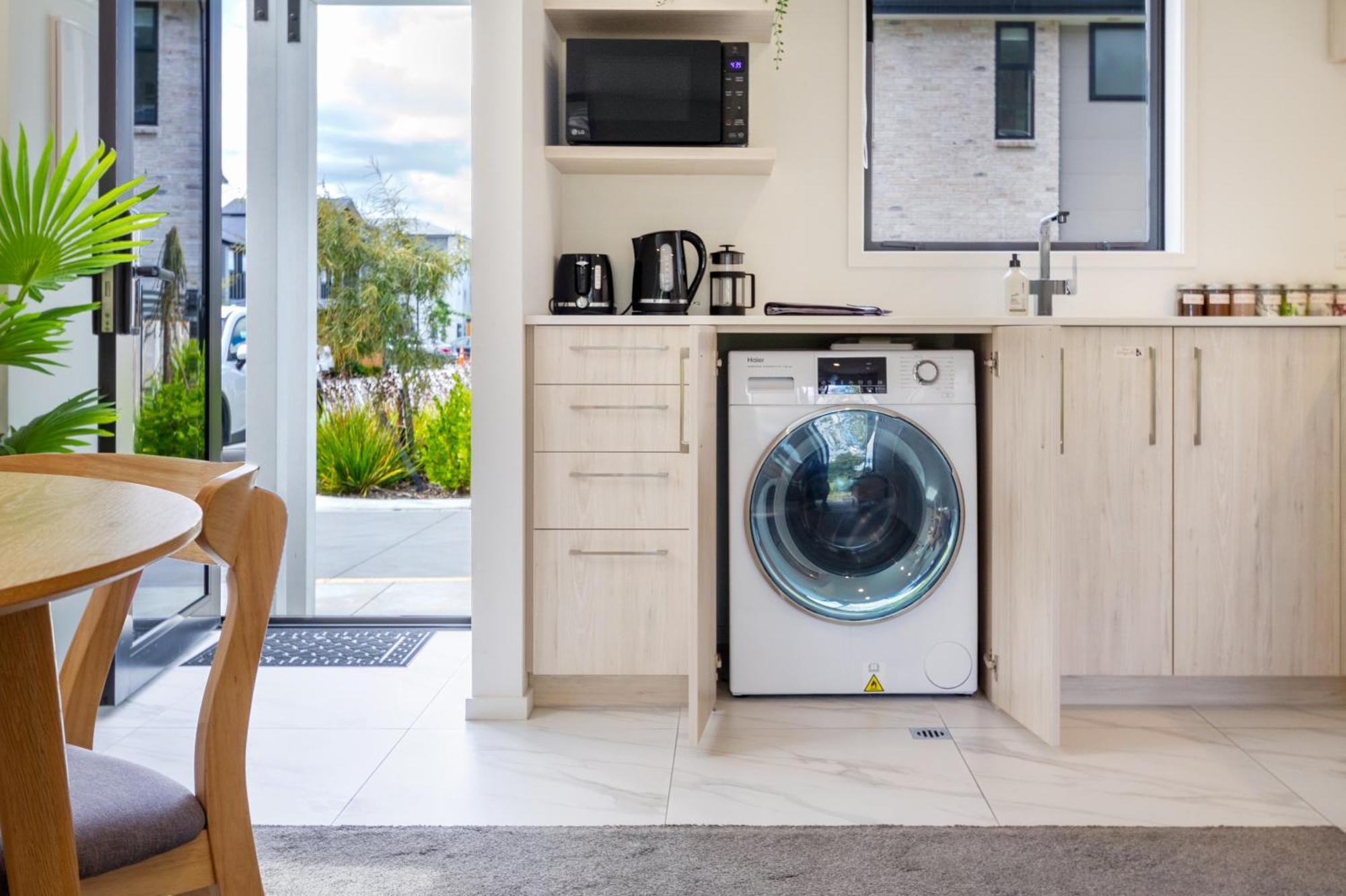 Escape At The Park: 1 Bed 1 Bath W/Carpark Leilighet Christchurch Eksteriør bilde